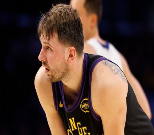 校园足球特,色育人,足球塑魂,必赢官方网站入口,必赢bwin官方网站,bwin必赢官方网站,必赢·BWIN唯一官方网址